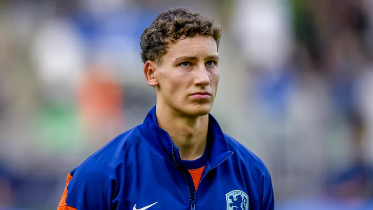 ZIEN: de prachtige zus (22) van Ruben van Bommel