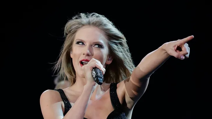 Shop de look van Taylor Swift in de Beau Boutique
