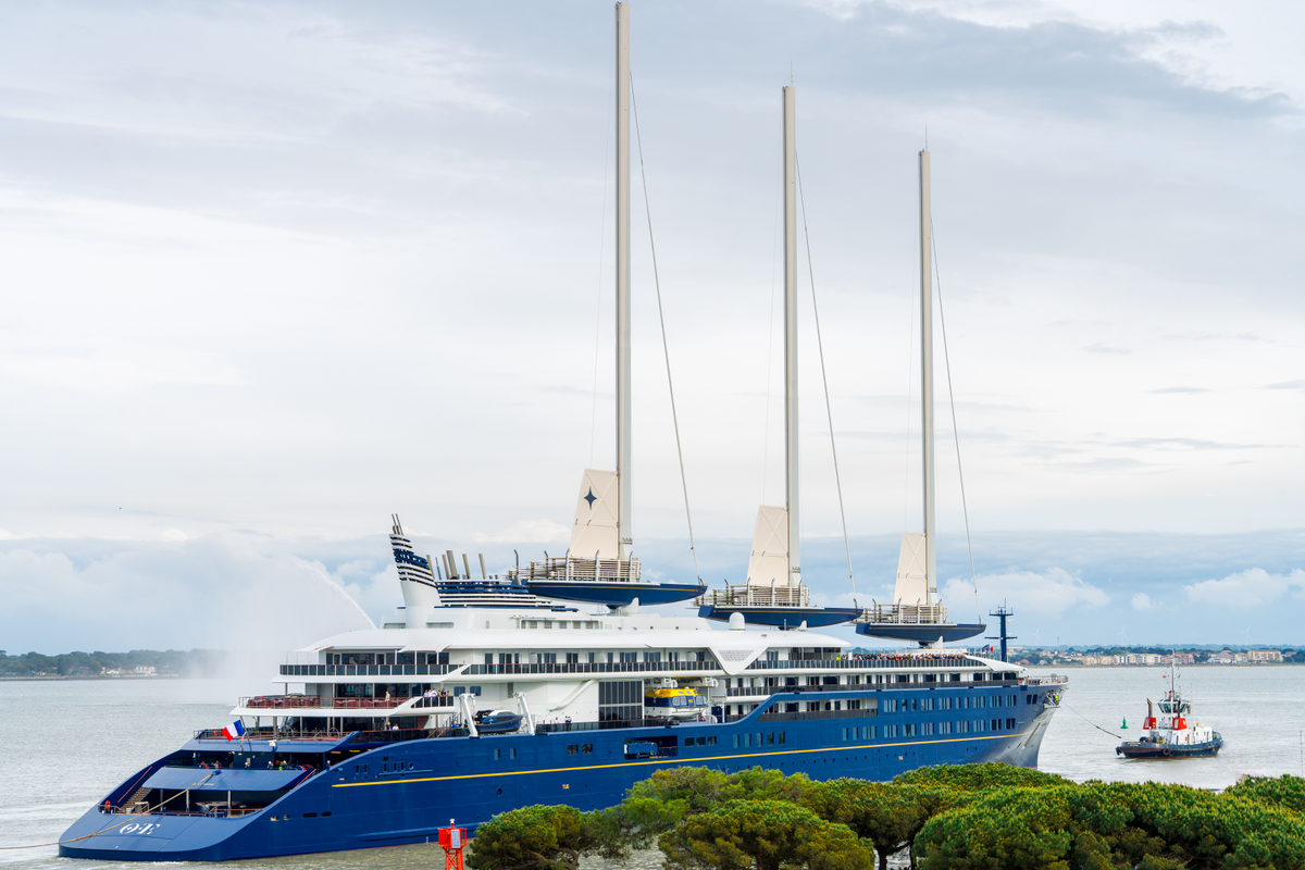 220 meter lang en onder zeil: cruisen met de Orient Express