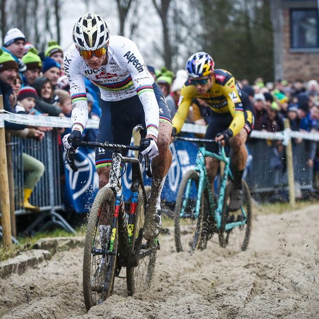 Van der Poel: 'Leef niet meer toe naar veldritseizoen zoals vroeger'