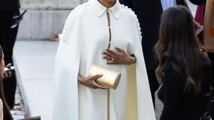 De blazer waar echt iedereen het over heeft: Lidl scoort met lichtroze luxe voor miniprijs