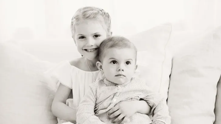 Doe maar duur: prinses Estelle in Ralph Lauren