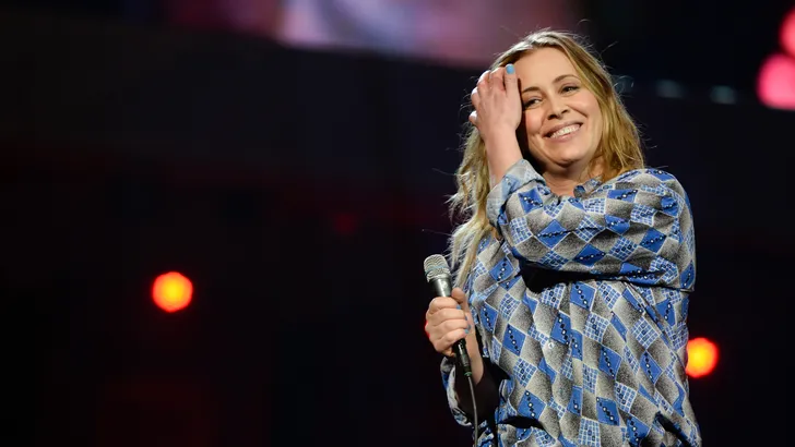 Make-uploze selfie van Anouk zorgt voor ophef