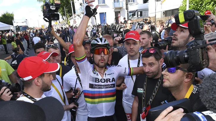 Eindstreep: Sagan de beste in Tour de France, Sinkeldam naar FDJ?