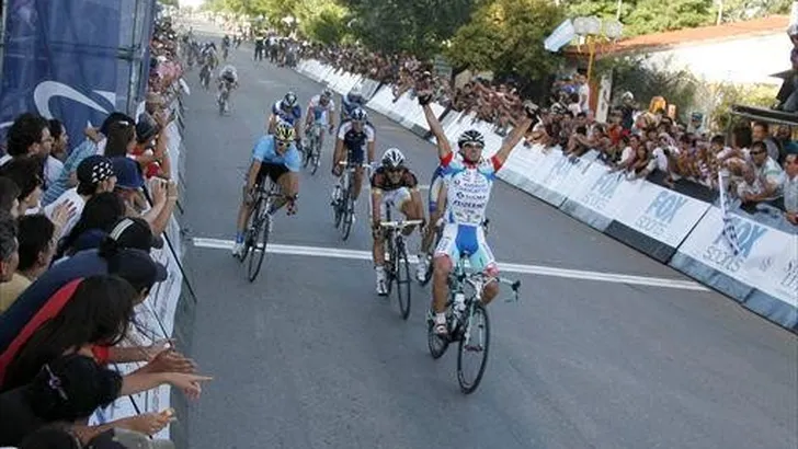 Ferrari wint Route Adélie de Vitré