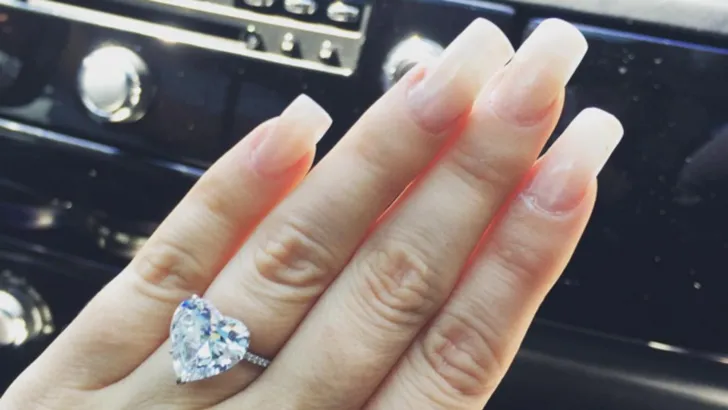 Diamonds are forever: verlovingsringen door de jaren heen