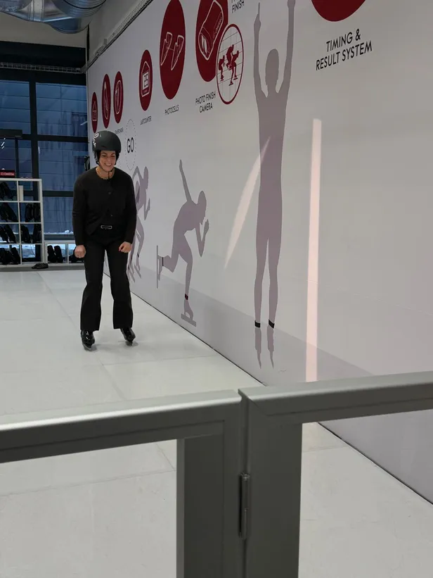 Annelies mocht zelf ook ervaren hoe het is op 'Olympisch ijs'