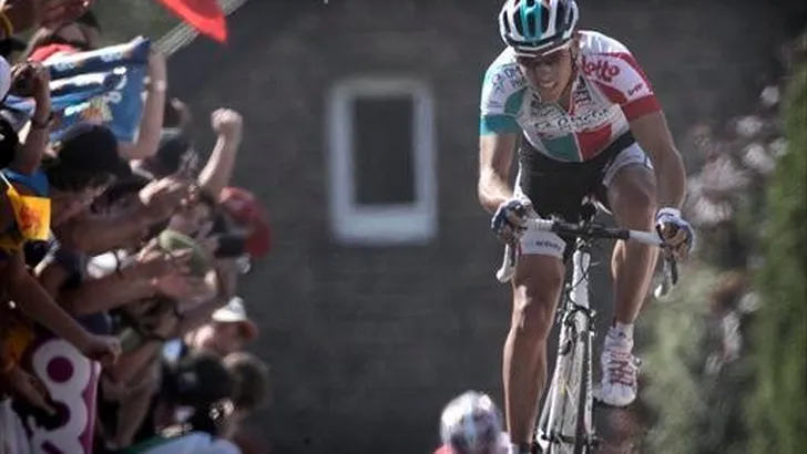 Gilbert ook oppermachtig in de Waalse Pijl
