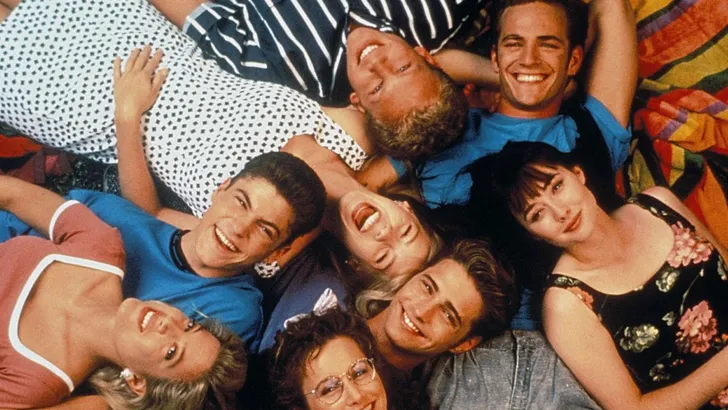 Zó ziet de cast van Beverly Hills 90210 er nu uit