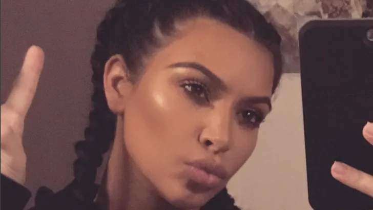 Kim Kardashian deelt eerste foto van Saint