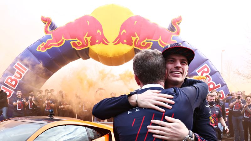 Mercedes Legt Beroep Naast Zich Neer: Max Verstappen Blijft Kampioen ...