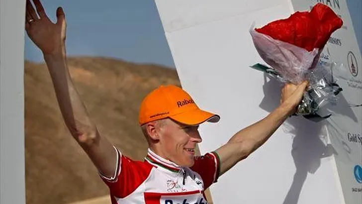 Gesink bevestigt topvorm met winst in tijdrit