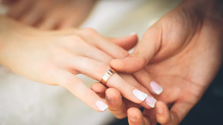 Dít is de leeftijd waarop mannen zich willen settelen