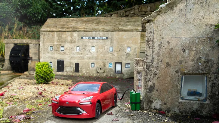 Toyota Mini Mirai is eerste RC wagentje op waterstof