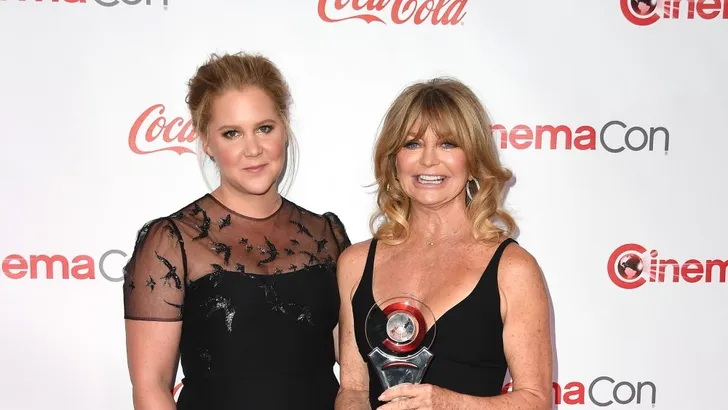 Goldie Hawn in film met Amy Schumer