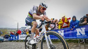 Van der Poel Renewi Tour