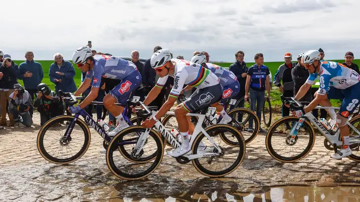 Paris - Roubaix elite men 2024