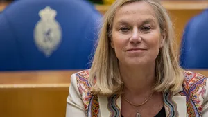 NR26_21 Column Bart Nijman Sigrid Kaag D66