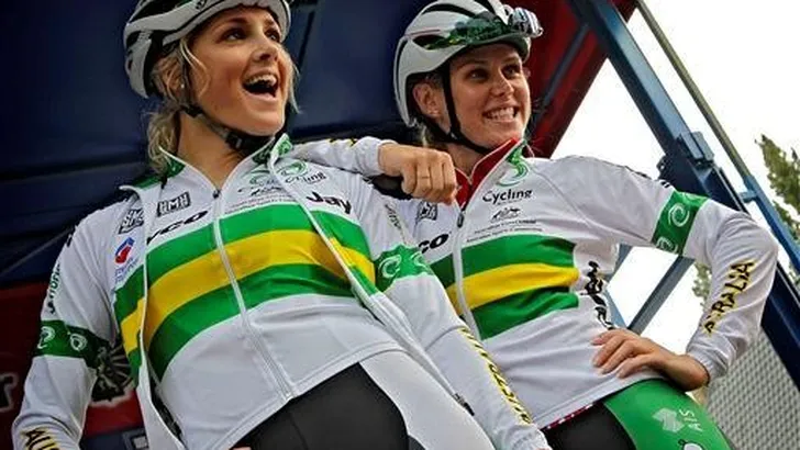 Stewart wereldkampioen tijdrijden junior dames