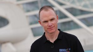 Chris Froome bijt van zich af: 'Moet lachen om critici'