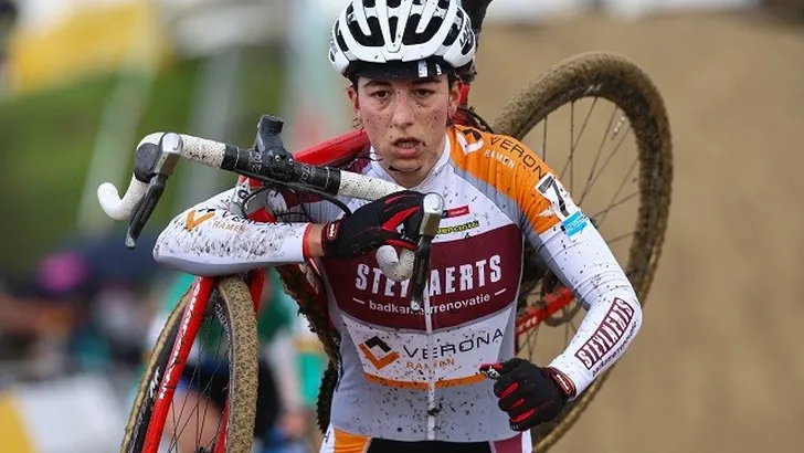 Krawatencross Lille: Kaptheijns verrast wereldkampioene op eigen grond
