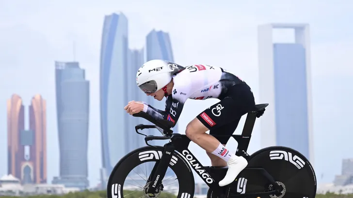 tadej pogacar in de uae tour