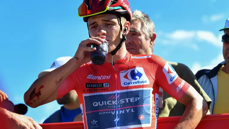 La Vuelta ciclista a Espana 22-15