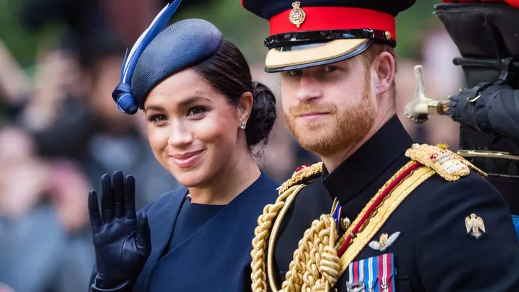 ‘Harry en Meghan welkom op het balkon van Buckingham Palace’