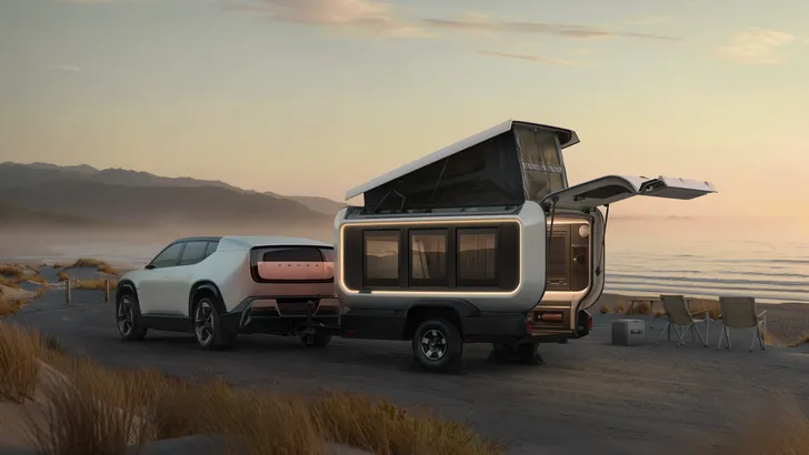 Honda onthult Base Station: lichtgewicht hightech caravan die in standaard garage past