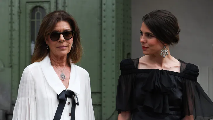 Love it: de trouwjurk van Charlotte Casiraghi