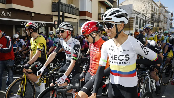 Egan Bernal aan de start in clasica jaen