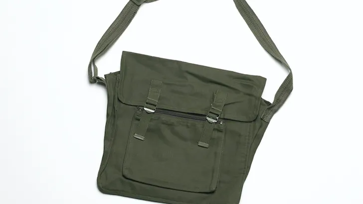 Ken jij de canvas legergroene pukkel nog? 