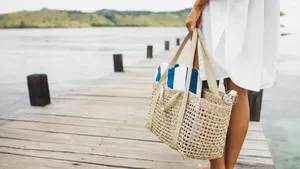 waterfles koud vrouw strand tas