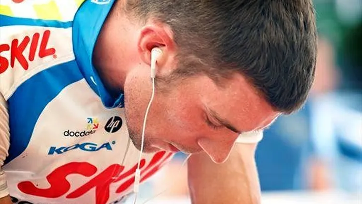 Timmer breekt sleutelbeen in Strade Bianche