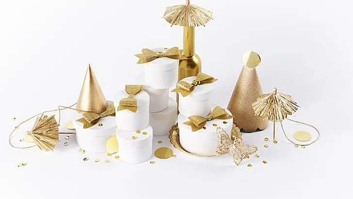 Nouveau is jarig en trakteert!