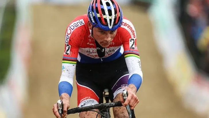 Van der Poel superieur in wereldbekercross Zeven