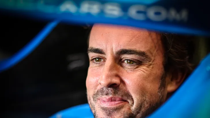 Alonso wil op titeljacht met Aston Martin: 'In 2023 of 2024 gaan we ervoor'