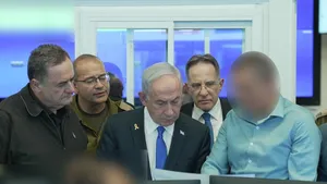 Netanyahu tijdens de aanval