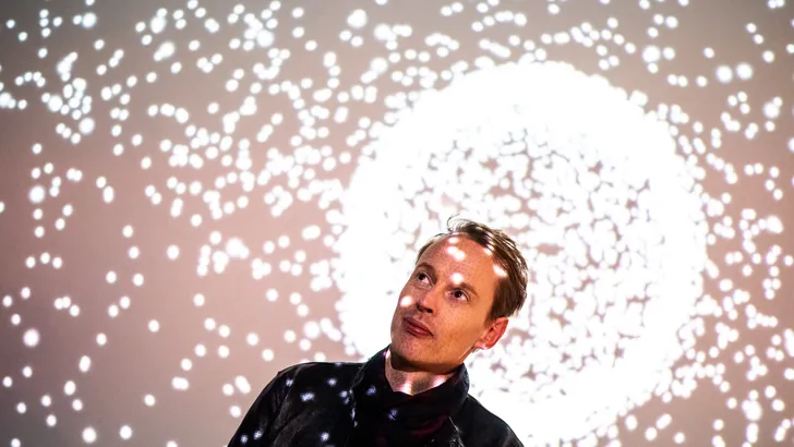 8,1 miljoen kilo afval in het heelal: Daan Roosegaarde komt met een oplossing