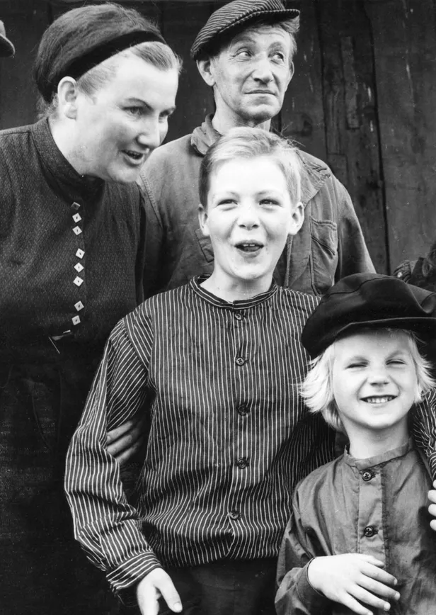 Acteurs uit de televisieserie Bartje, 1972