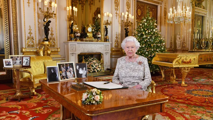 Zien: Dít is Queen Elizabeth haar allereerste kersttoespraak