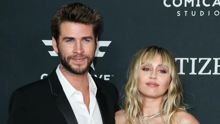 Miley Cyrus deelt sneer uit naar ex-man Liam Hemsworth