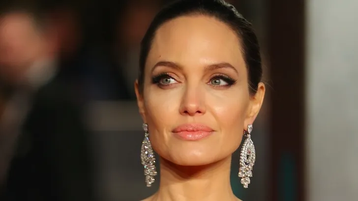 Style has no age: iedere vrouw wil op Angelina Jolie (43) lijken 