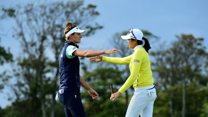 Van Dam plaatst zich voor de Solheim Cup