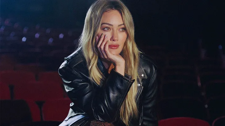 Het nieuwe hoofdstuk van Hilary Duff: 'Ik heb eindelijk het gevoel dat ik dit op mijn manier mag doen'