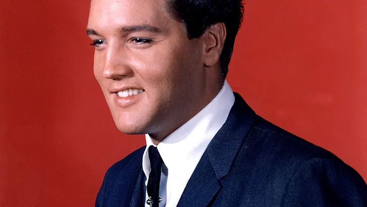 Buitenkans: juwelen en een gitaar van Elvis onder de hamer 