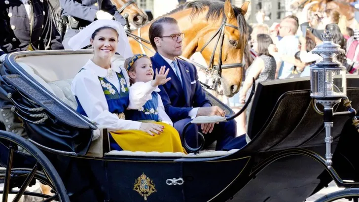 Zweedse royals vieren Nationale dag in stijl 