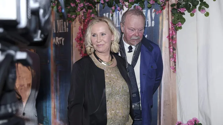 World premiere of MAMMA MIA the Party