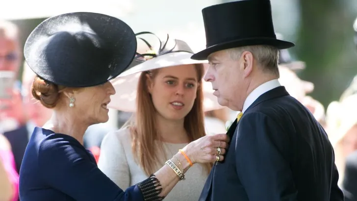 Zó melken Andrew en Fergie de Royal Wedding uit