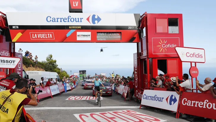 Vuelta Gemist: Hoe Alexey Lutsenko de eerste winnaar op de Ermita de Santa Lucía werd